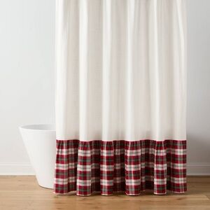 72"x72" nwt Green/Red Plaid Ruffle Christmas Shower Curtain Cream - Threshold